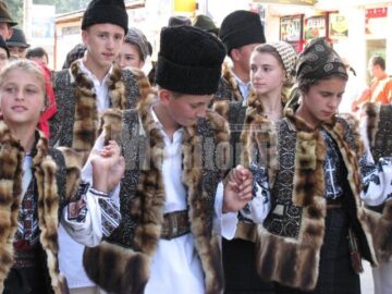Festivalul internațional de folclor ”Întâlniri bucovinene”, la Câmpulung