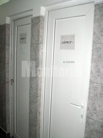 Instalații sanitare scoase din uz la Gara Burdujeni