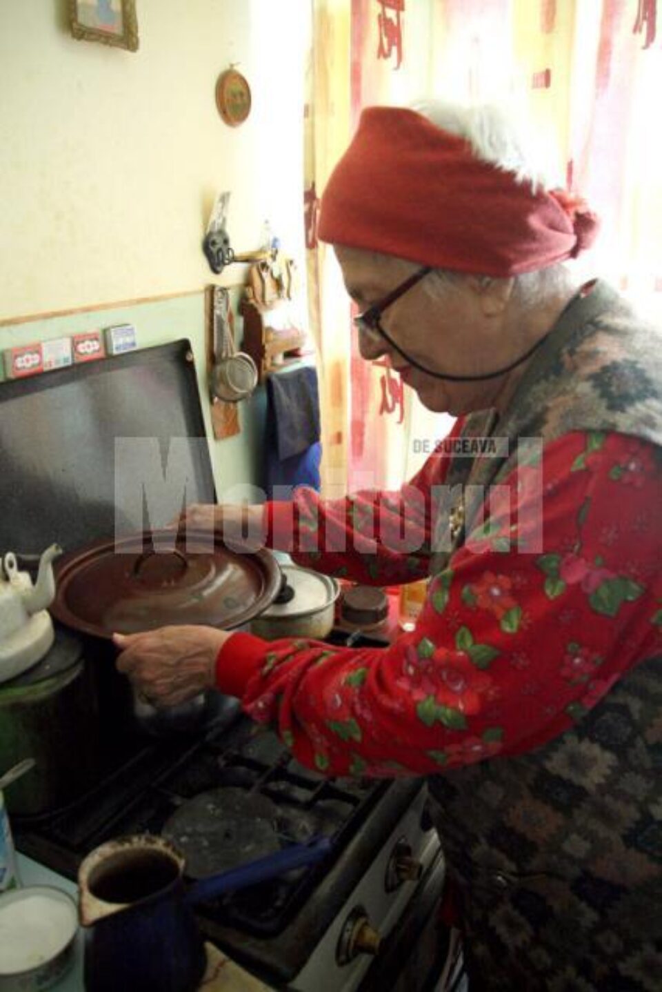La 79 de ani, Aspazia Olaru trebuie să se lupte cu lipsa apei calde și cu boala Parkinson