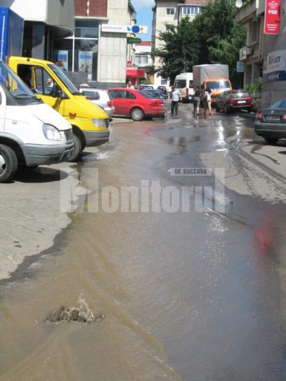 Torente pe străzile Sucevei