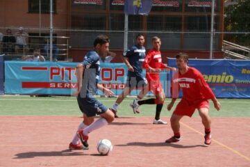 Railex Suceava, echipament roșu, a câștigat trofeul primei ediții