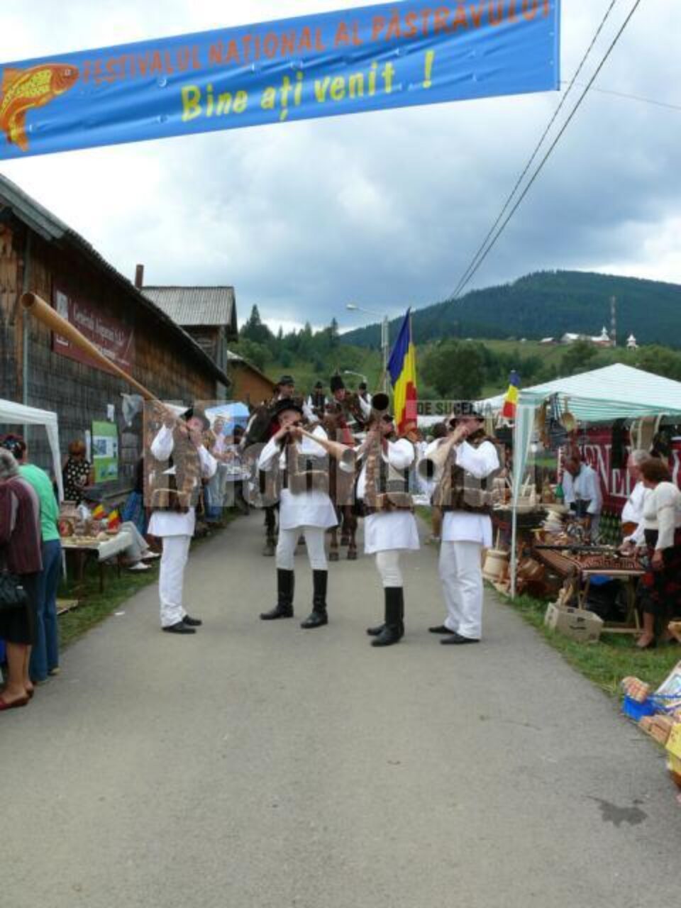 În perioada 13 – 15 august, la Ciocănești va avea loc Festivalul Național al Păstrăvului