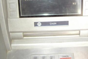 În municipiul Suceava au fost reclamate cinci furturi după blocarea fantei de eliberare a banilor