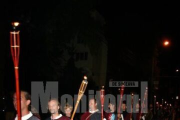 Parada cavalerilor pe străzile Sucevei