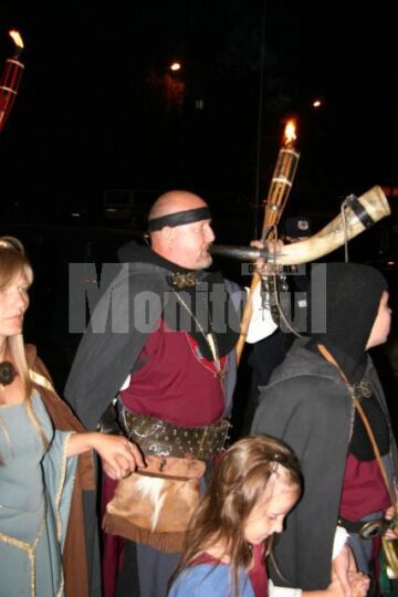Parada cavalerilor pe străzile Sucevei