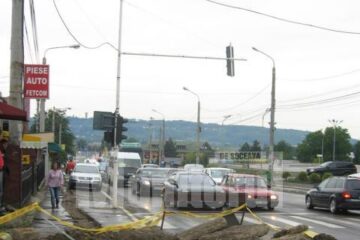Lucrările de termoficare blochează parțial o banda de circulație