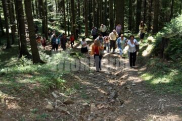 Șefii de instituții au parcurs pe jos un traseu de 4 kilometri