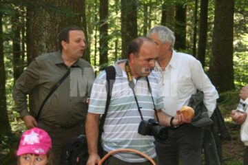 Șefii de instituții au parcurs pe jos un traseu de 4 kilometri