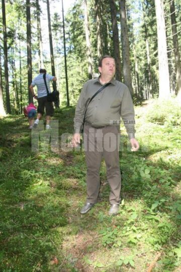 Șefii de instituții au parcurs pe jos un traseu de 4 kilometri