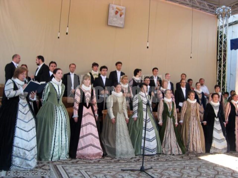 Concert extraordinar susținut de Corul Madrigal, la Putna