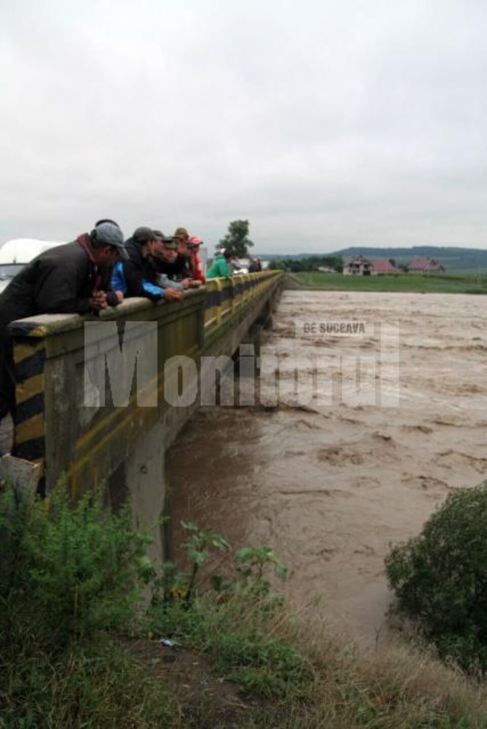 Nouă milioane de lei pentru construcția a 12 kilometri de apărări de maluri pe râul Moldova