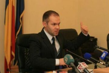 Daniel Funeriu: „Structura anului școlar a fost aprobată, astfel că elevii vor veni la cursuri din 12 septembrie". Foto: adevarul.ro