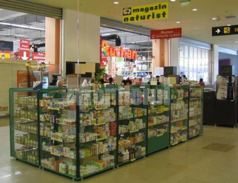 Noul magazin este de tip plafar și oferă o gamă impresionantă de produse naturiste de calitate Noul magazin este de tip plafar și oferă o gamă impresionantă de produse naturiste de calitate