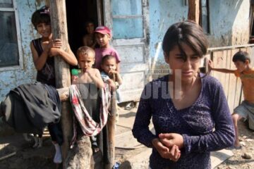 Comunitatea de țigani din cătunul Tâmpoceni, comuna Păltinoasa