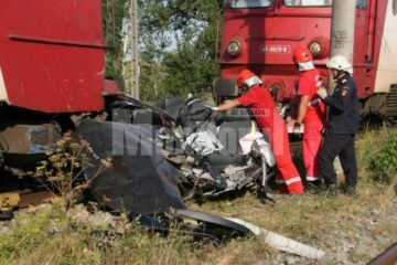 O femeie însărcinată și copilul ei de 5 ani, morți într-un accident feroviar