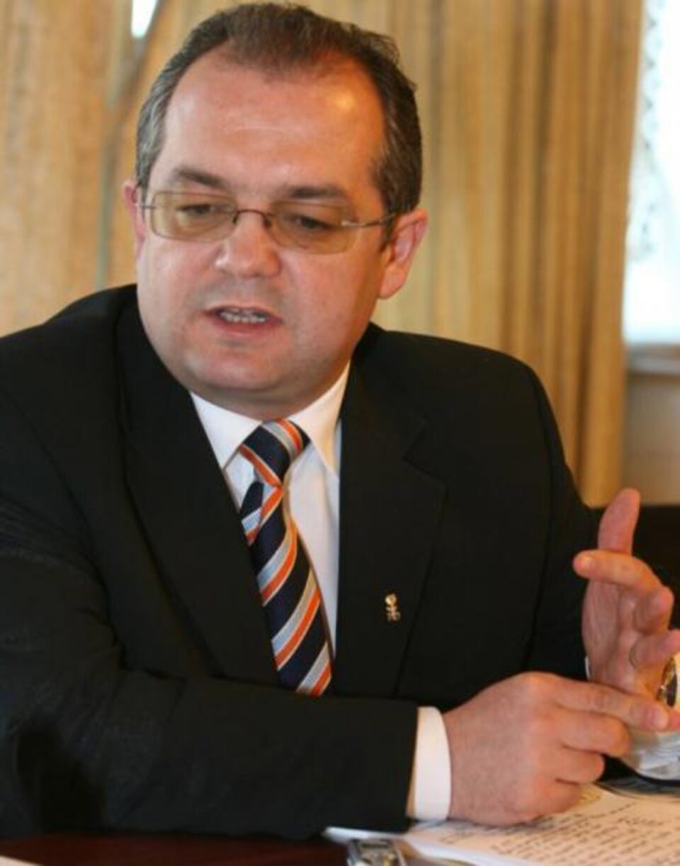 Emil Boc: ”Nu spun nici da, nici nu!”