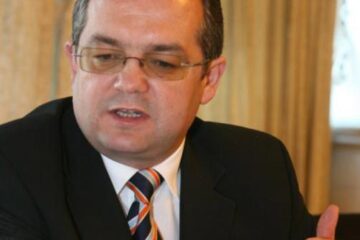 Emil Boc: ”Nu spun nici da, nici nu!”