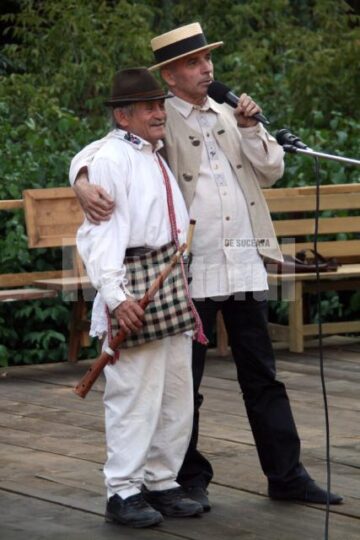 Gherasin Cîrtiță și rapsodul Grigore Leșe