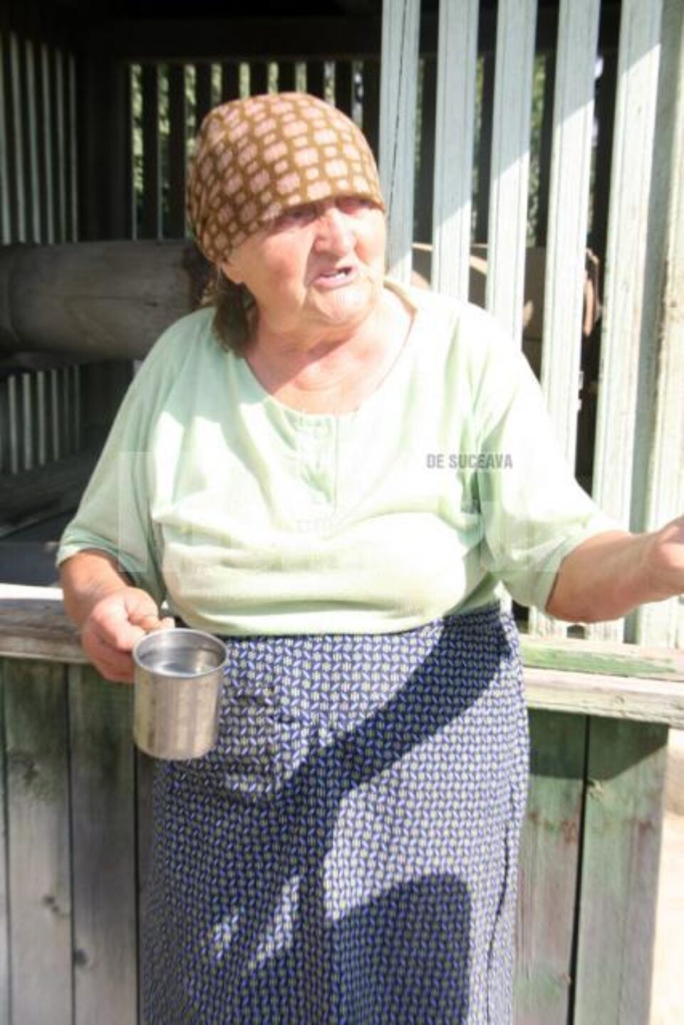 Oamenii sunt convinși că apa din fântâna lor este foarte bună