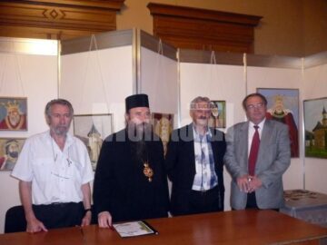 Moment de la vernisajul expoziției
