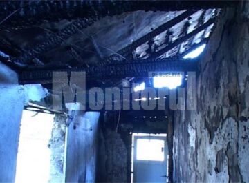 Ce a rămas în urma incendiului care a avut loc în noaptea de luni spre marți, în satul Plopeni
