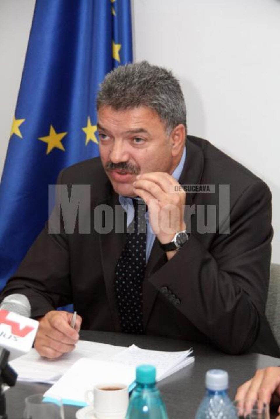 Chestorul principal Lucian Florin Guran: „Nu are rost să ascundem sub preș, pentru că tot se află și iese și mai urât” Chestorul principal Lucian Florin Guran: „Nu are rost să ascundem sub preș, pentru că tot se află și iese și mai urât”