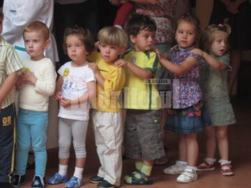 Din nou la grădi
