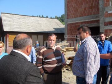 Gheorghe Flutur a inspectat construcția unei clădiri din Ulma în care va funcționa „o școală de după școală”