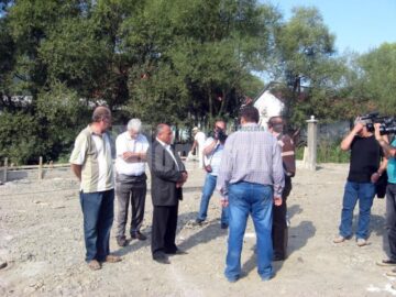 Gheorghe Flutur a inspectat construcția unei clădiri din Ulma în care va funcționa „o școală de după școală”