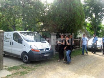 Soția și cei doi copii ai polițistului, sfâșiați de durere