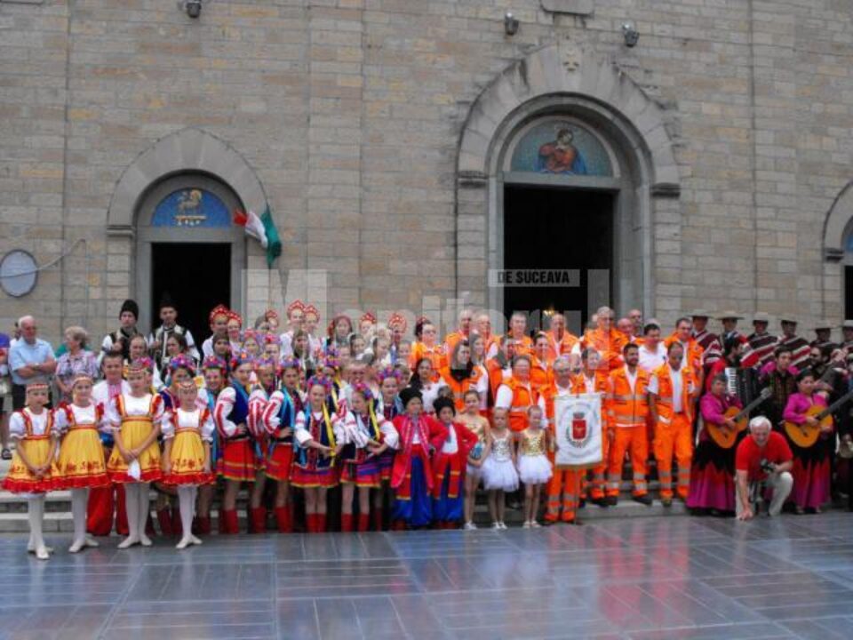 Ansamblul „Kozaciok” în Italia