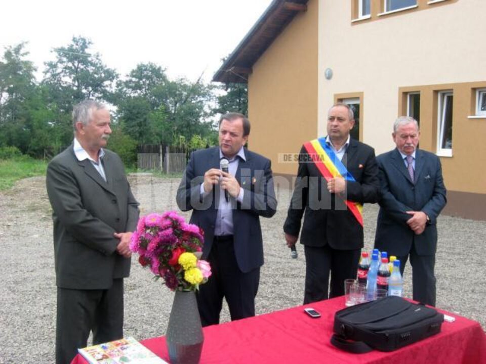 Gheorghe Flutur a participat în cursul zilei de ieri la inaugurarea unei grădinițe noi din comuna Vicovu de Jos