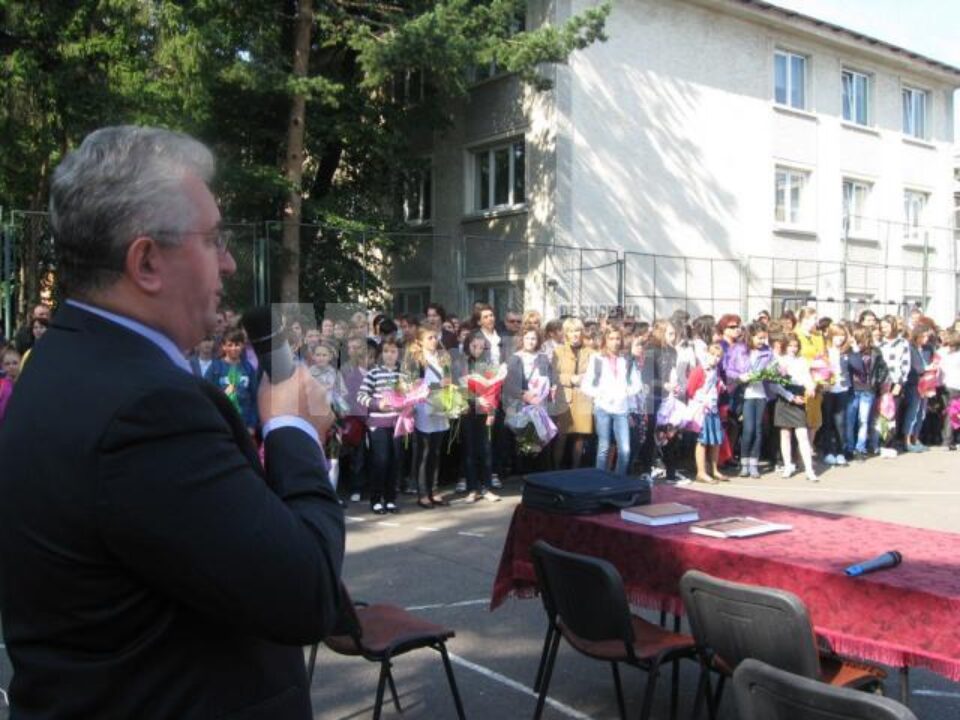 Ion Lungu, tur de forță la școlile din municipiul Suceava