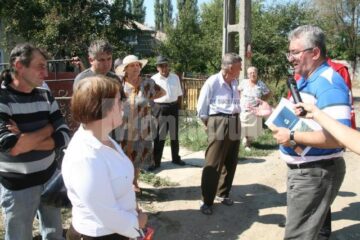 Primarul Sucevei de vorbă cu sinistrații din Ițcani