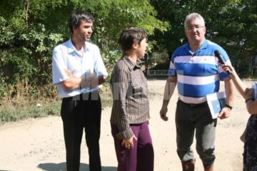 Familia Gălătuș a stat de vrobă cu Primarul Ion Lungu