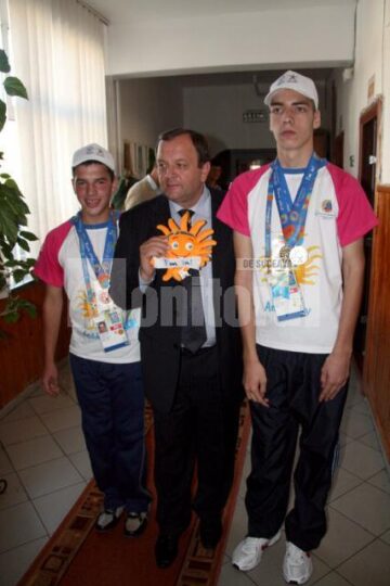 Gheorghe Flutur a primit o mascotă a ediției de anul acesta a Jocurilor Olimpice Speciale (Special Olympics)