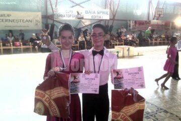 Perechea Anca Popovici - Claudiu Apostol Bîrzu, locul III la concursul de dans sportiv de la Baia Sprie