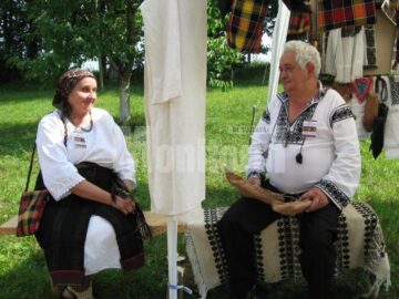 Maria Buburuzan, din Vama, și Vasile Girigan, din Salcea