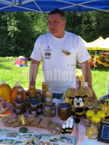Apicultorul Zota, din Mărășești, Vrancea