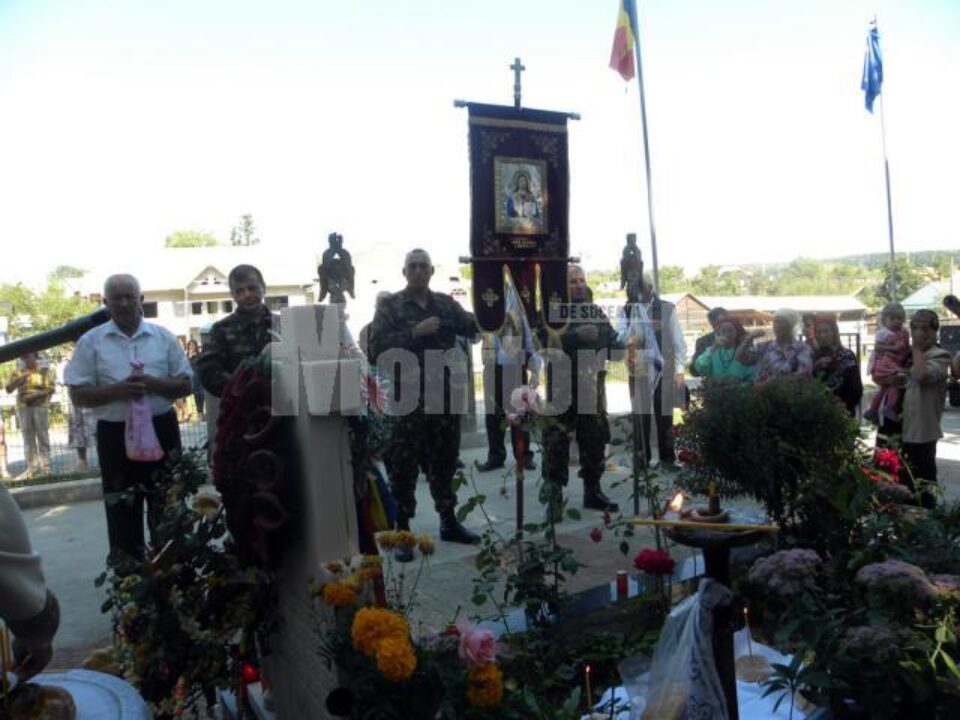 Slujbă de comemorare la patru ani de când a trecut în neființă eroul Ion Grosaru