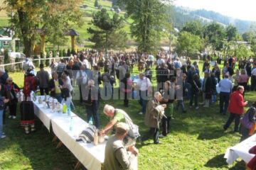 Peste 200 de ziariști de turism vizitează județul Suceava