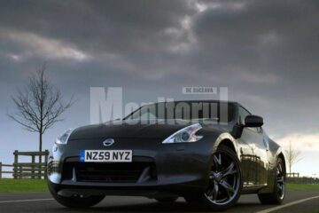 Nissan jubilează alături de 370Z Black Edition