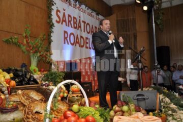 Seniorii și tinerii PD-L la „Sărbătoarea roadelor”