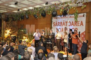 Seniorii și tinerii PD-L la „Sărbătoarea roadelor”