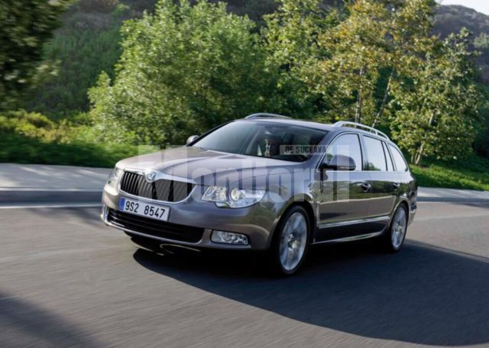 Skoda Superb Combi, generos și confortabil