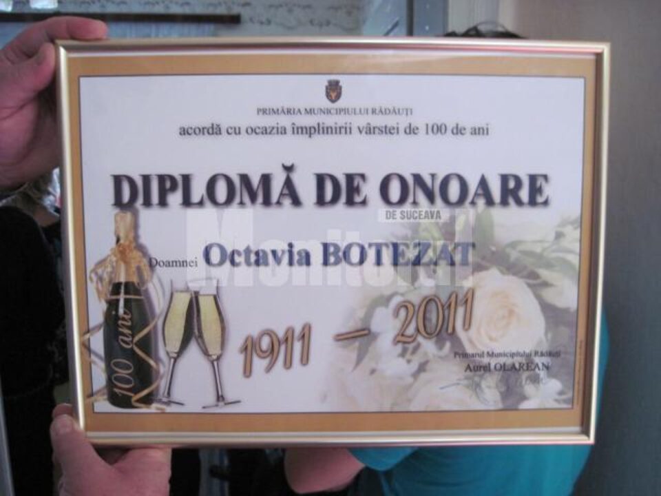 Primarul Aurel Olărean, la centenarul Octaviei Botezat