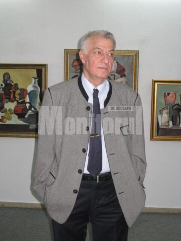 Radu George Serafim cu teza de doctorat publicată în volum