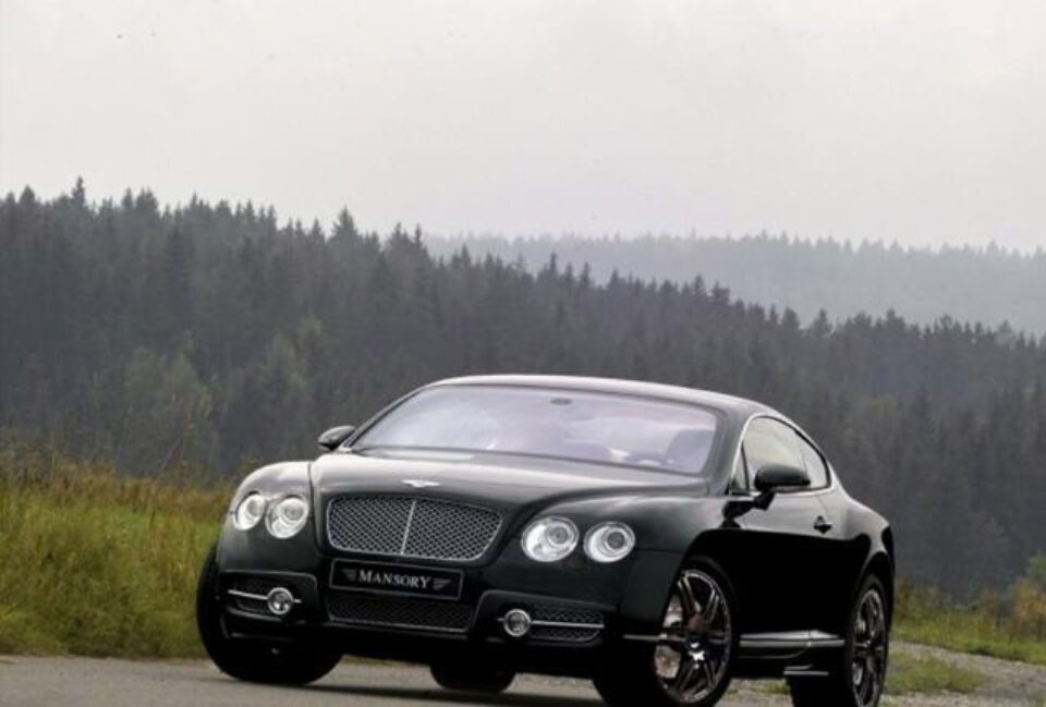 Bentley lansează două versiuni speciale Continental