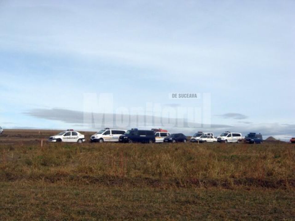 Oamenii au încercat să forțeze cordonul jandarmilor și polițiștilor