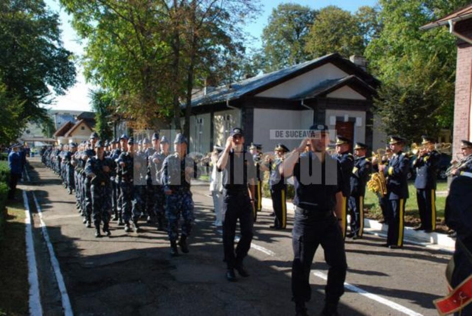 Defilarea elevilor jandarmi